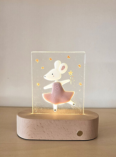 Anna the ballerina table lamp