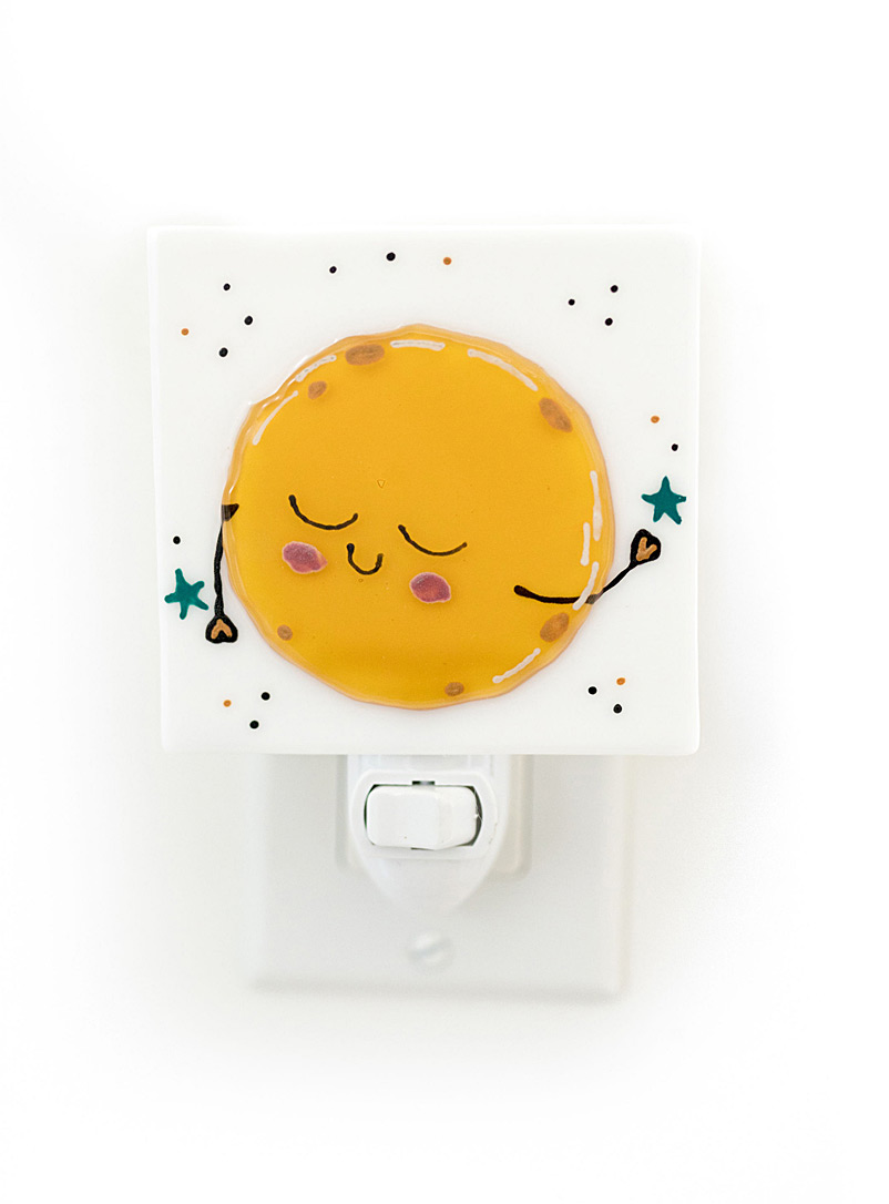 Veille sur toi: La veilleuse Madame Lune Jaune tournesol