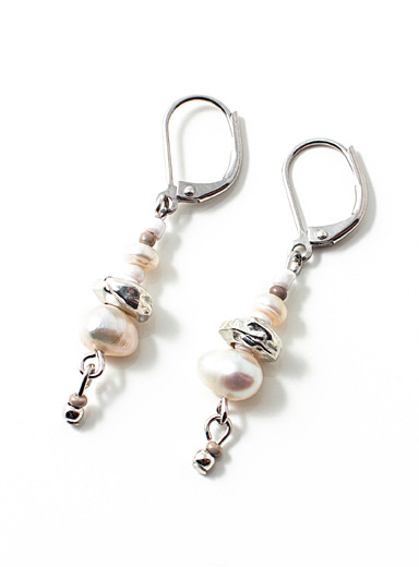 Anne-Marie Chagnon: Les boucles d'oreilles Dapi Bleu assorti