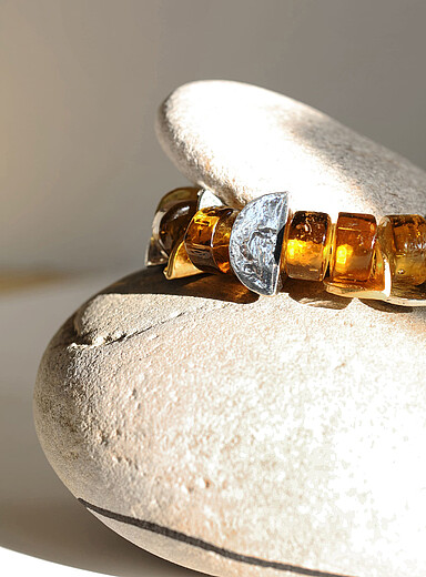Mankar chunky geometry bracelet