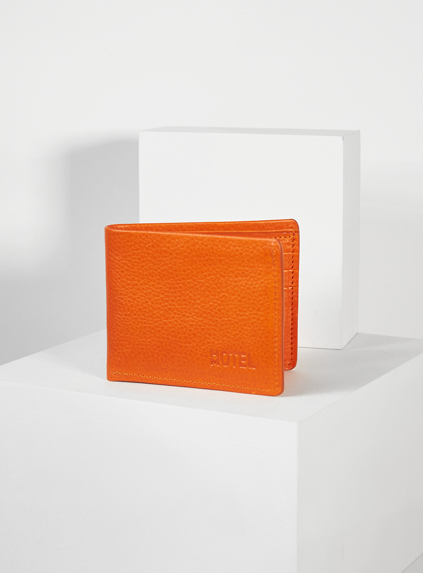Hotelmotel Minimalist Leather Wallet In Orange