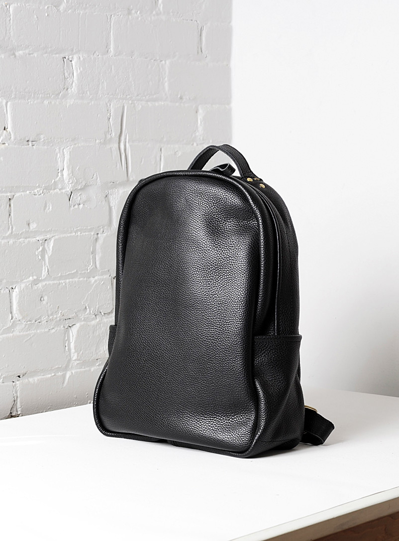 Uppdoo Black Dome laptop backpack