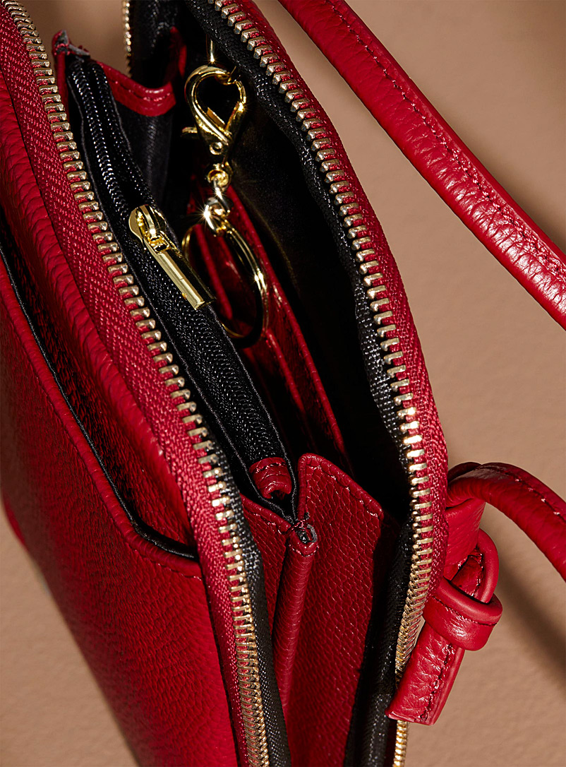Uppdoo Black Cheer sling bag