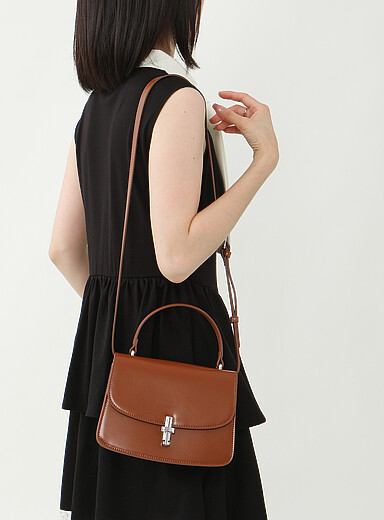 Uppdoo Ivory/Cream Beige Aura handbag