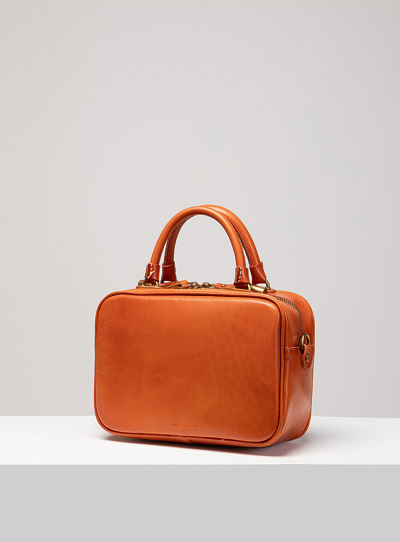 Uppdoo Brown Bento sleek leather bag
