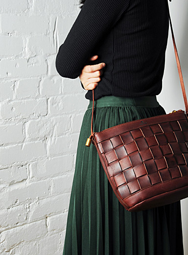 Uppdoo Black Venture crossbody bag