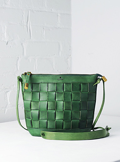 Uppdoo Black Venture crossbody bag