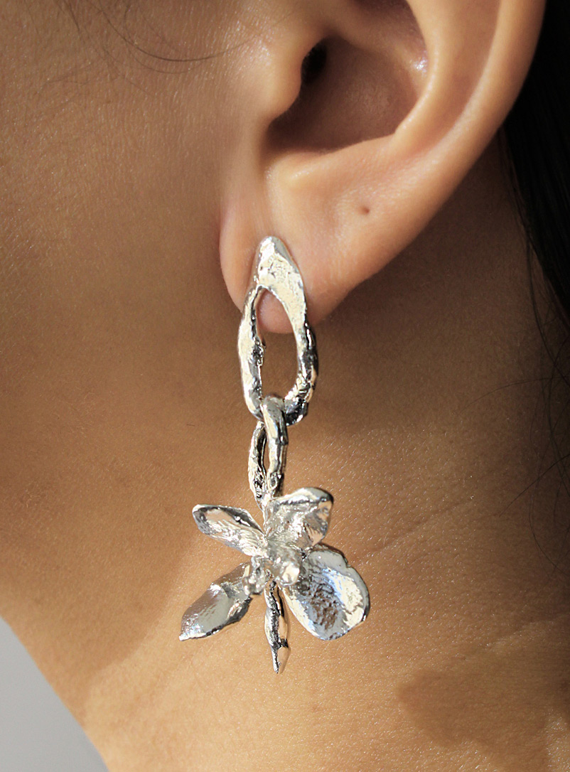 ORA-C Silver Chunky Lilies silver earrings for women