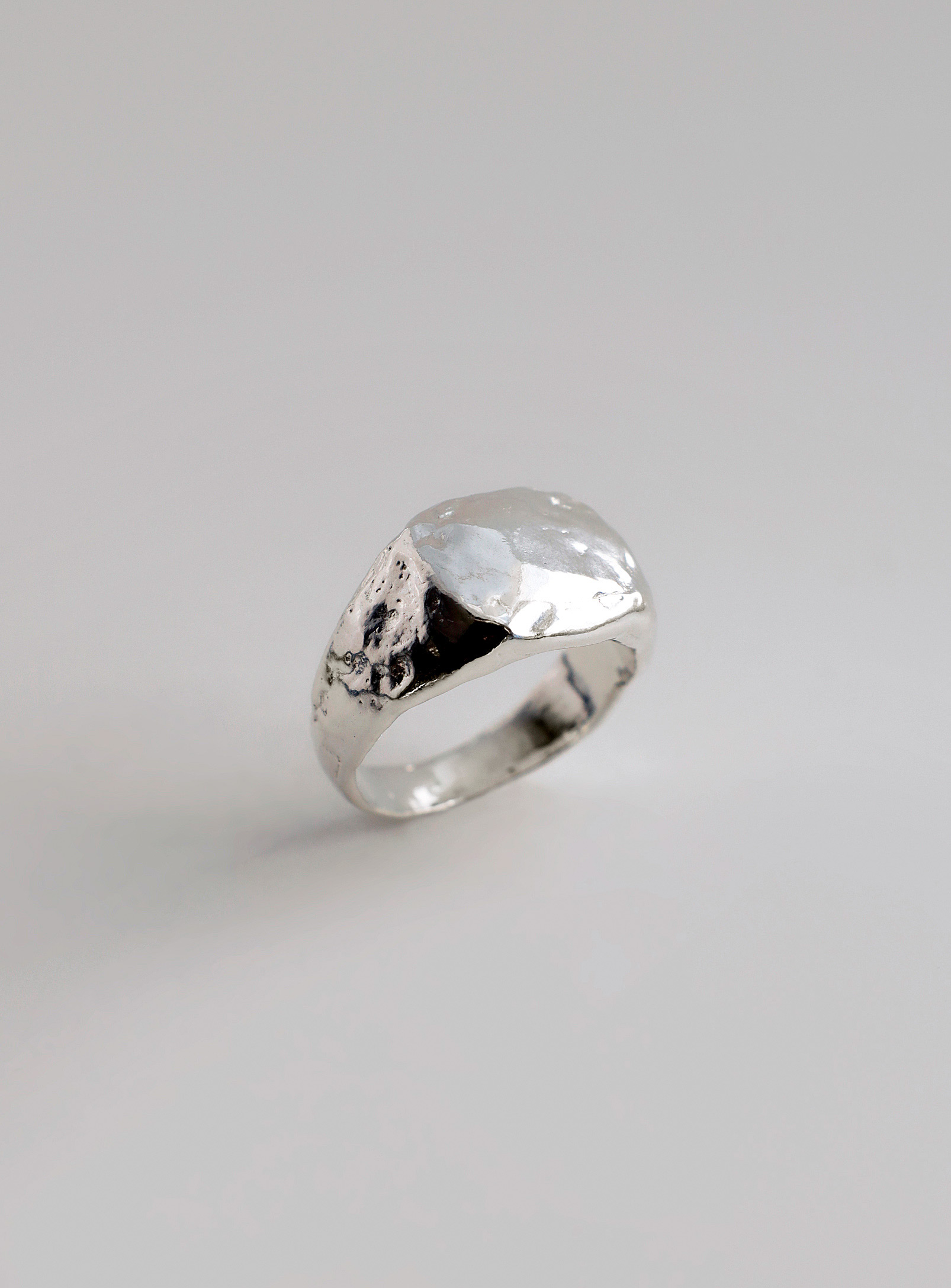 ORA-C - Boulder sterling silver signet ring