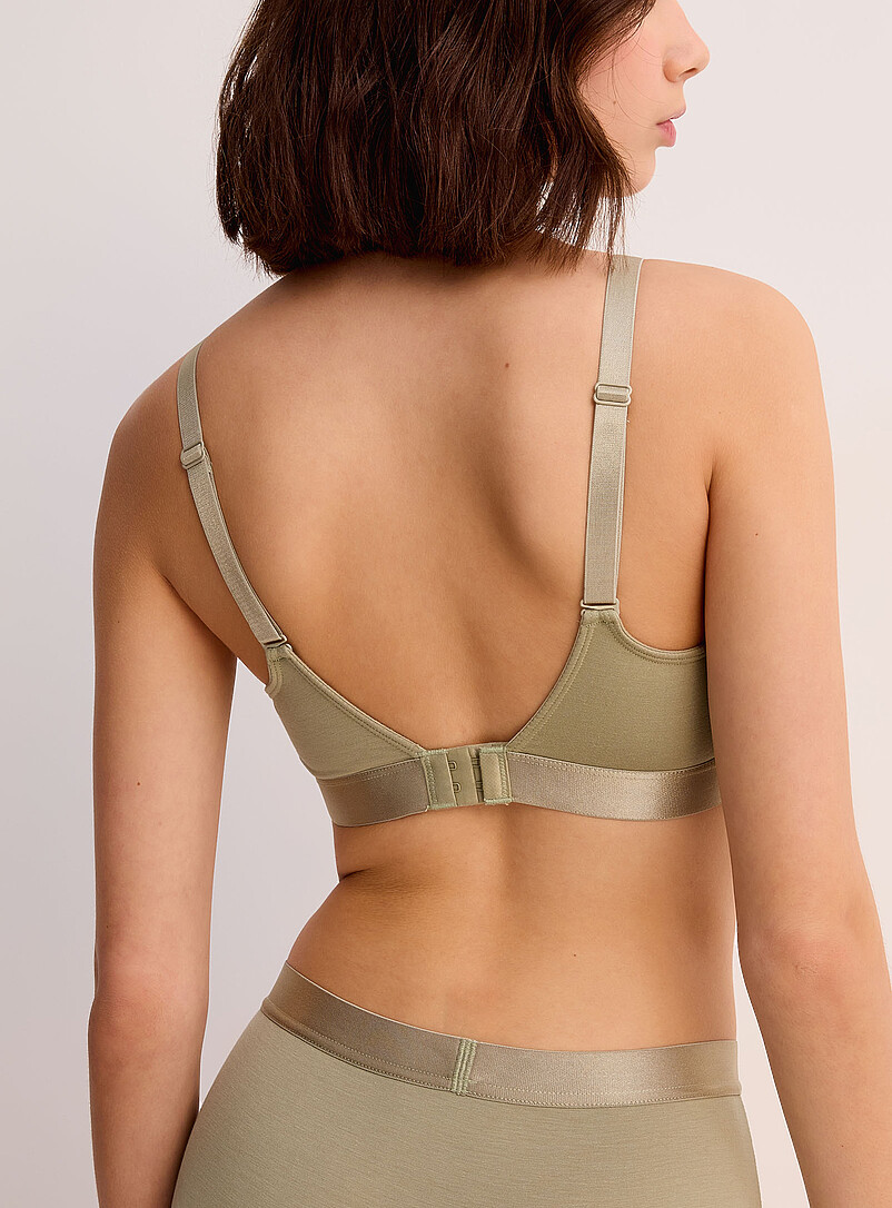 Miiyu: Le sans armature moul&eacute; tout confort Noir pour femme
