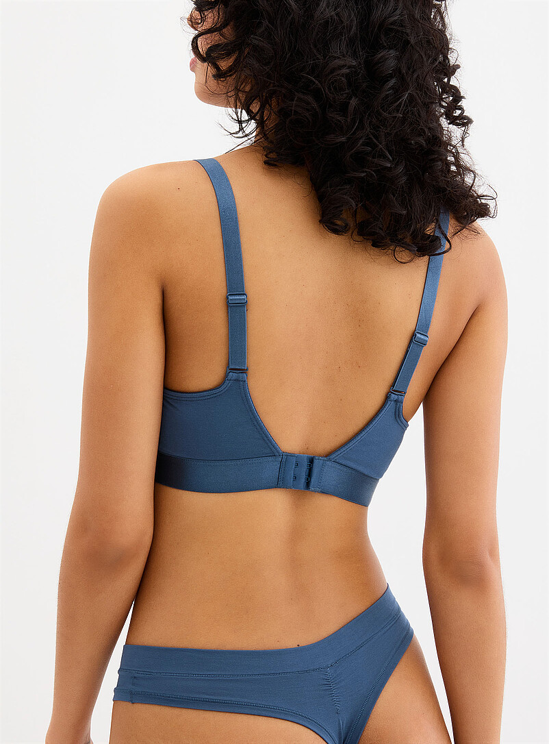 Miiyu: Le sans armature moul&eacute; tout confort Noir pour femme