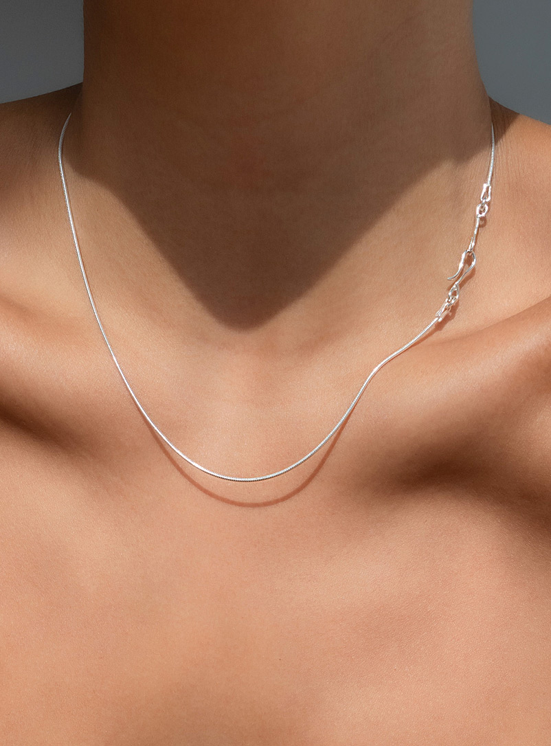 Cadette Silver Dia minimalist silver necklace