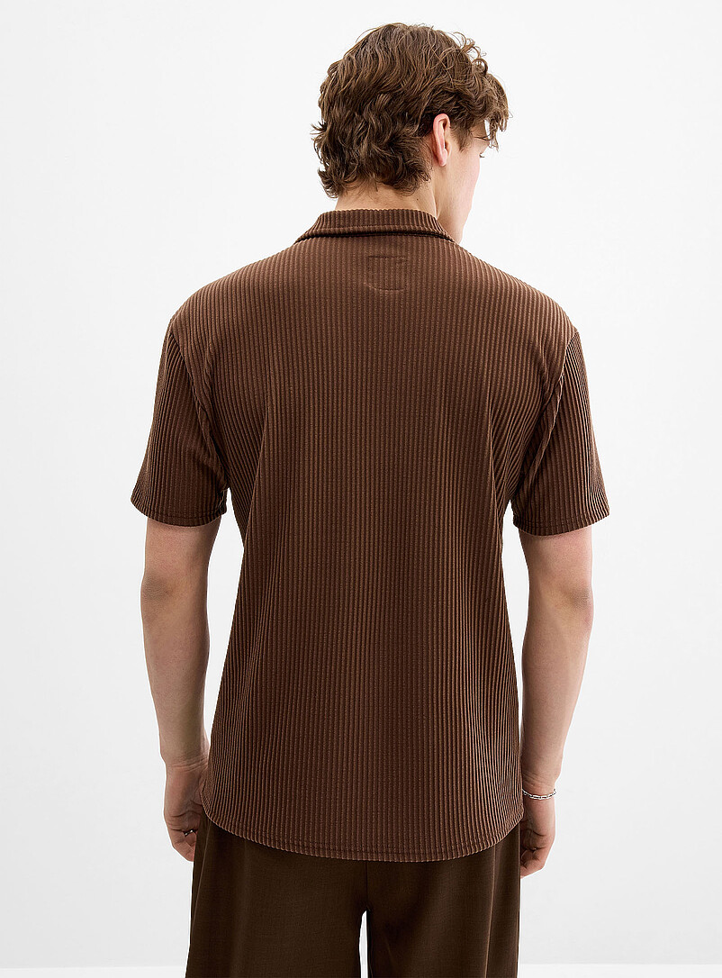 Super Massive: Le polo c&ocirc;tel&eacute; col Johnny Noir pour homme