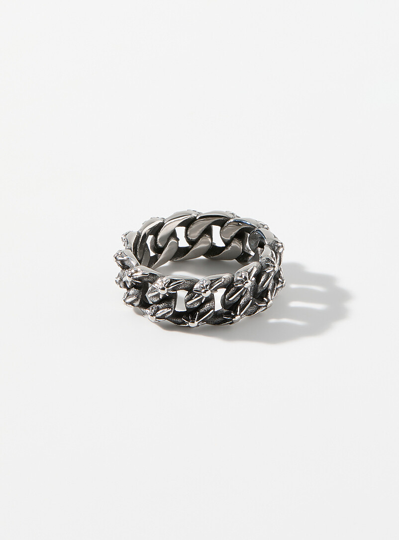 Barbed Ring