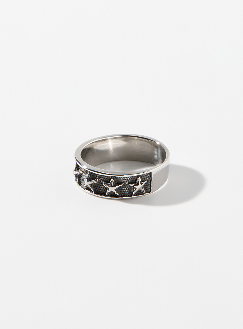 Engraved Star Ring