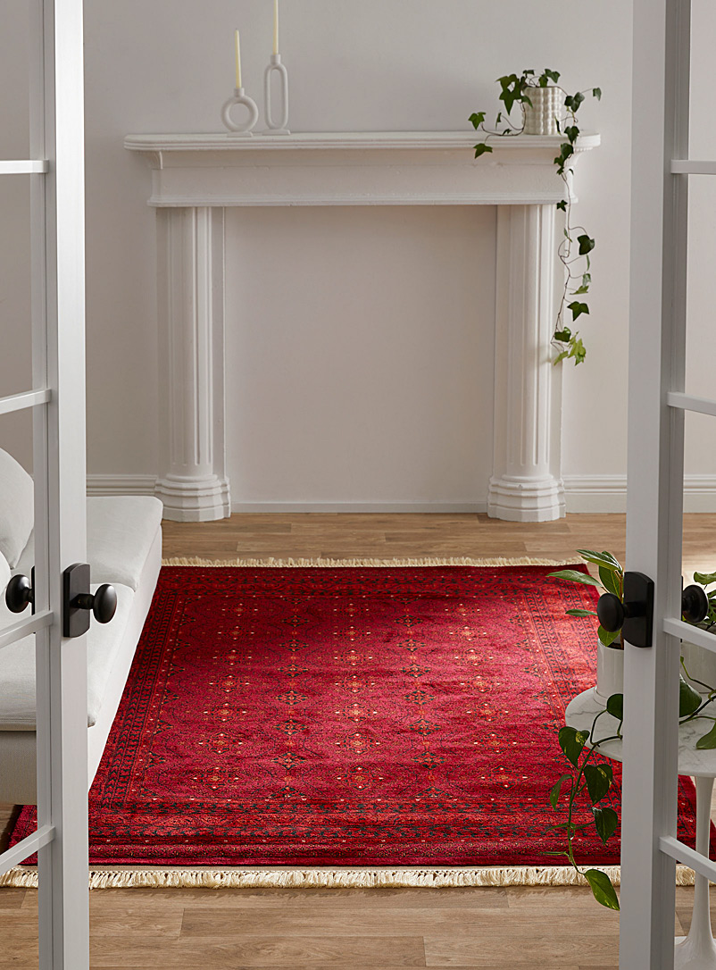 Simons Maison: Le tapis médaillons ancestraux Voir nos formats offerts Rouge à motif