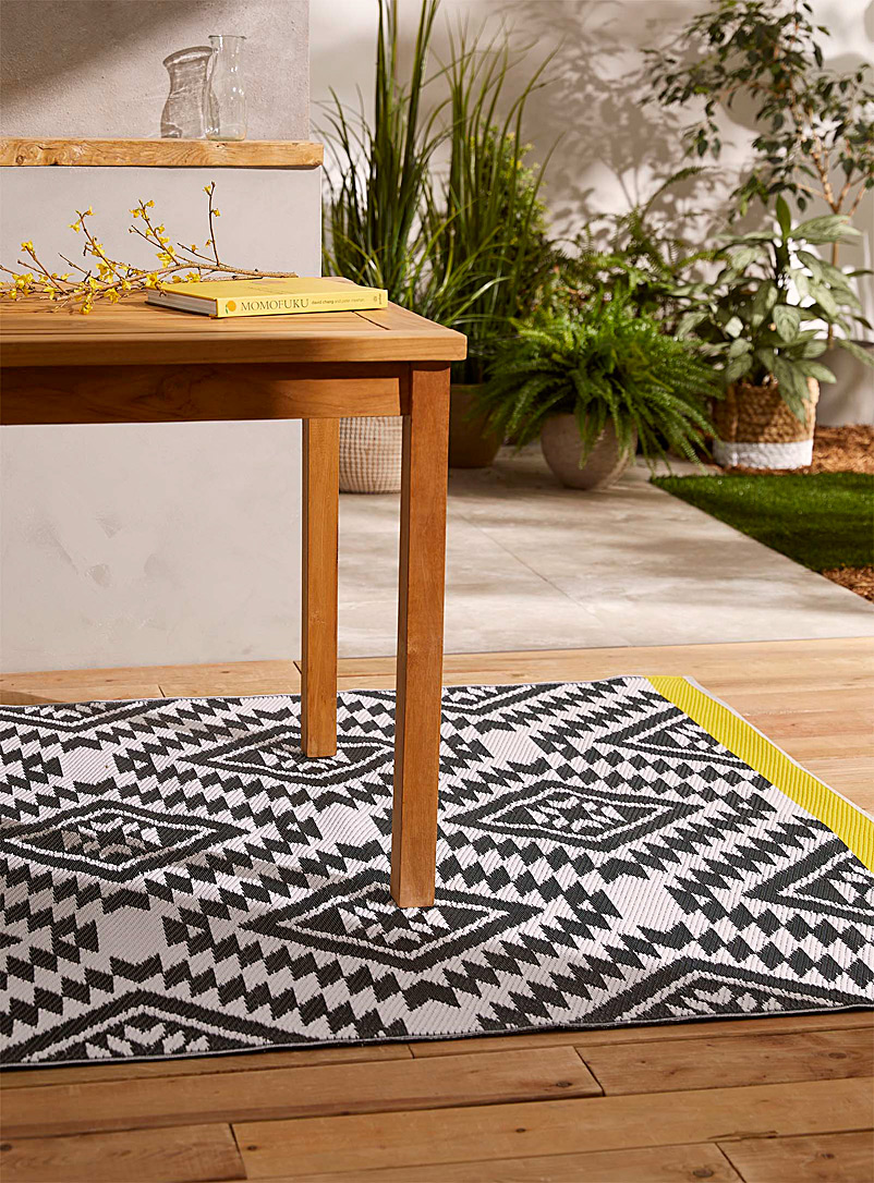 Simons Maison Assorted navy Monochrome geometry indoor-outdoor rug See available sizes