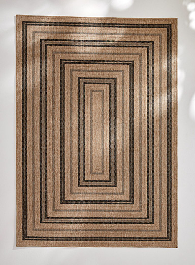 Le tapis int&eacute;rieur et ext&eacute;rieur profondeur rythm&eacute;e Voir nos formats offerts