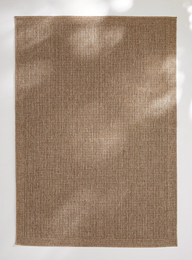 Le tapis int&eacute;rieur et ext&eacute;rieur effet jute Voir nos formats offerts