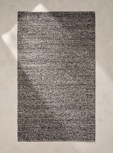 Wool loop artisanal rug See available sizes