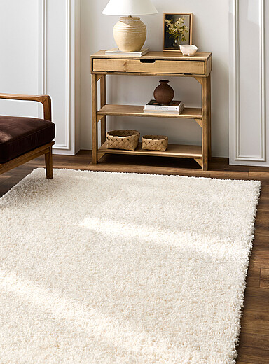 Simons Maison: Le tapis shag moutonn&eacute; Voir nos formats offerts Blanc cass&eacute;