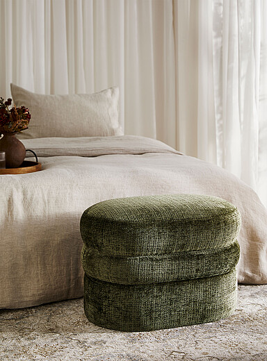 Bouclé fabric rounded pouf