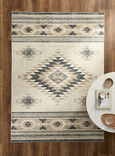 Simons Maison: Le tapis m&eacute;daillons g&eacute;om&eacute;triques Voir nos formats offerts Blanc cass&eacute;