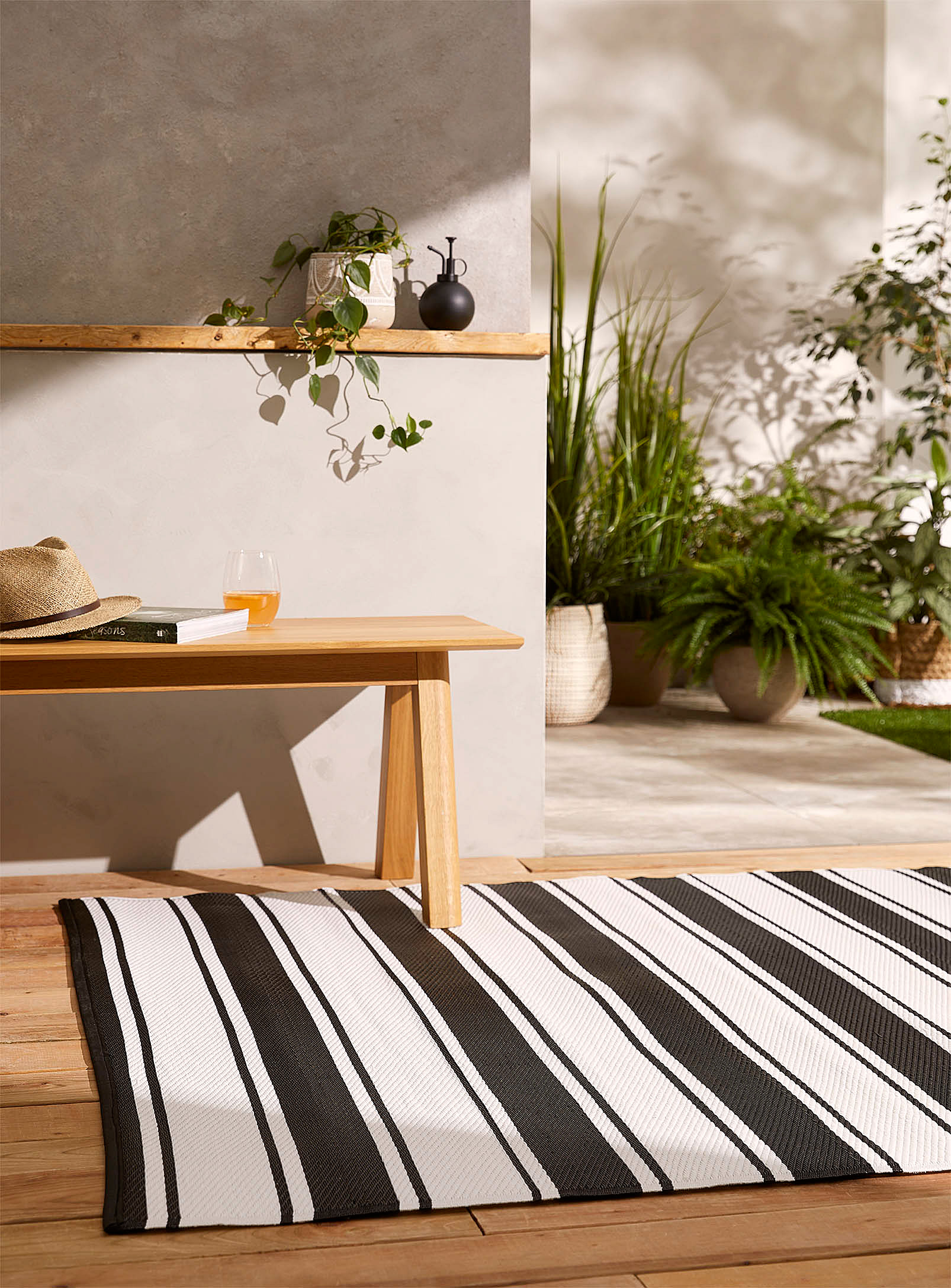 Simons Maison Stylish Stripe Indoor-outdoor Rug See Available Sizes In Patterned Black