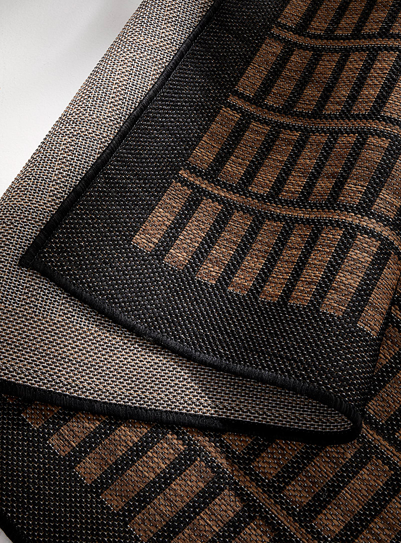 Basket-weave-effect indoor/outdoor rug See available sizes product image 2