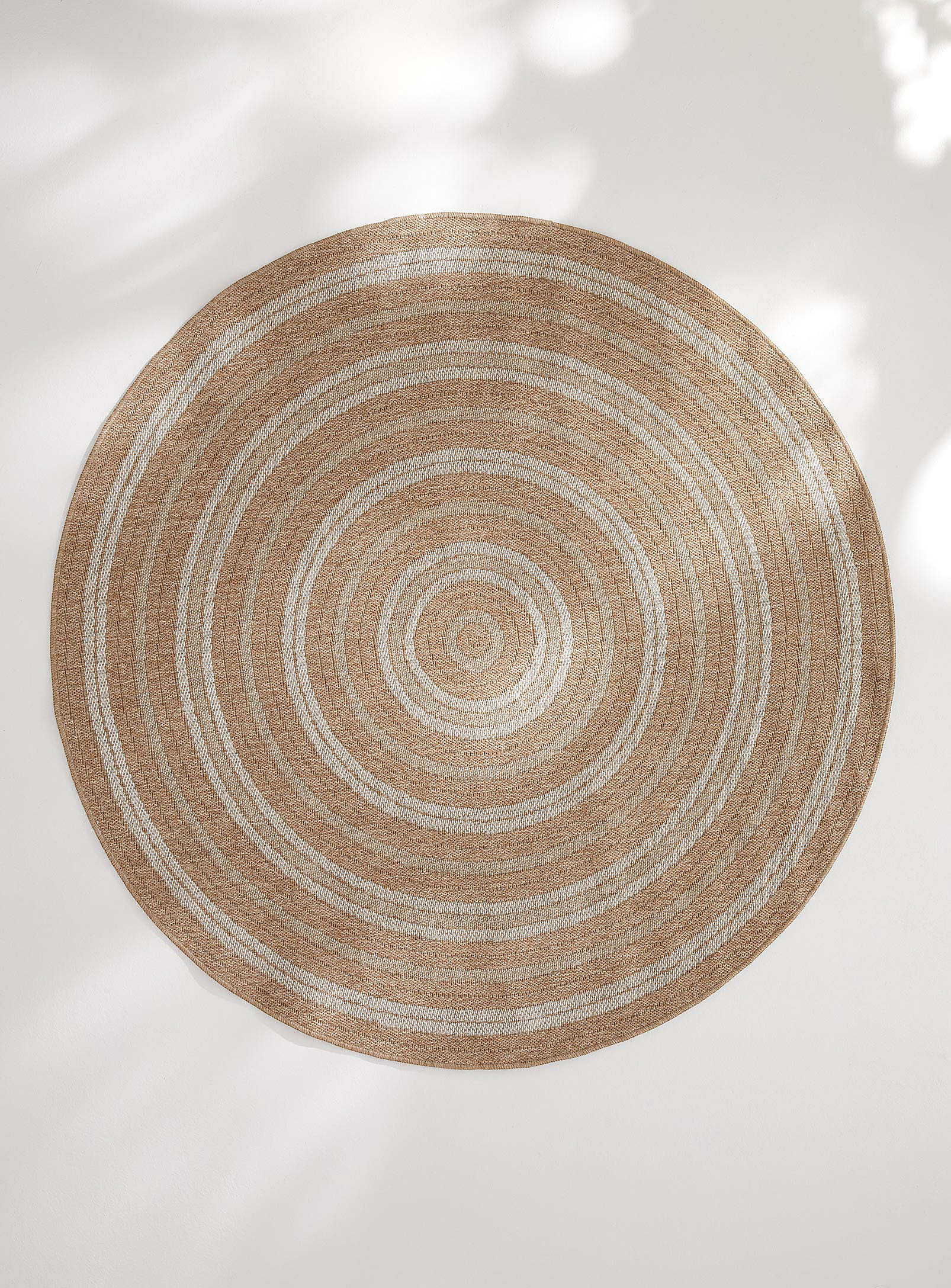 Simons Maison Rustic Rings Indoor-outdoor Rug In Neutral
