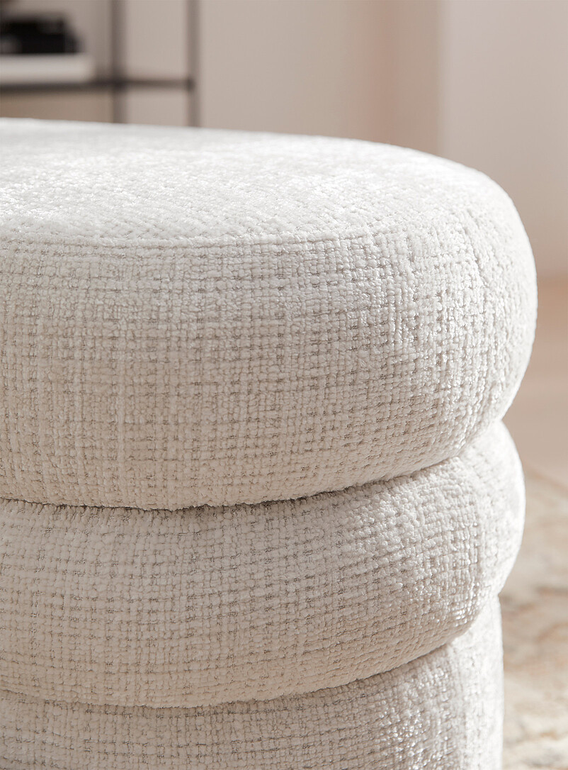 Bouclé fabric rounded pouf product image 2