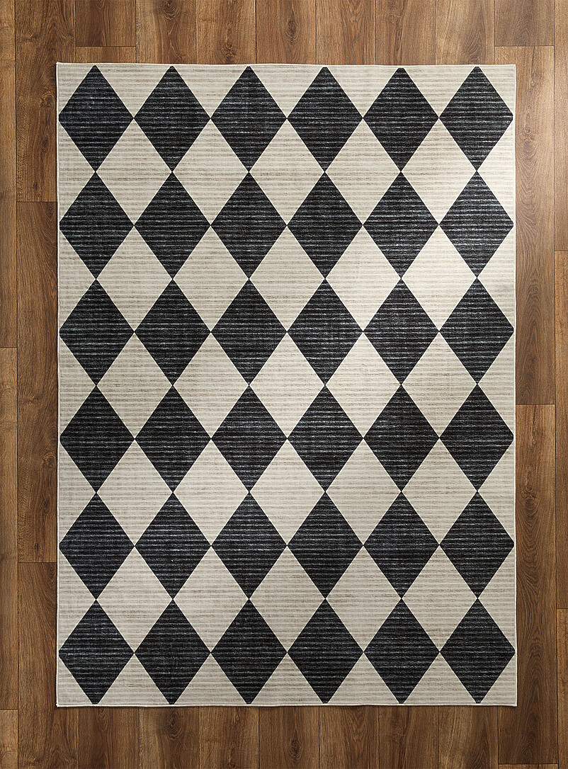 Accent Diamond Pattern Rug See Available Sizes