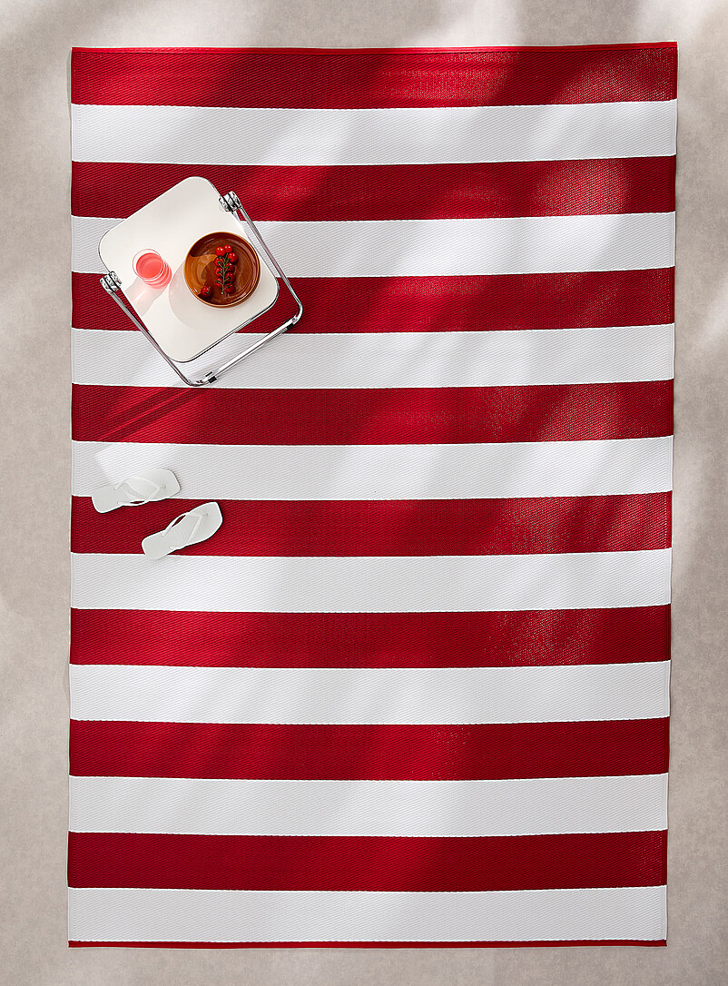 Broad Stripes Indoor-Outdoor Rug See Available Sizes