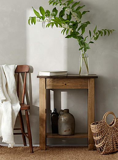 Springwater Woodcraft Black Flip top accent table