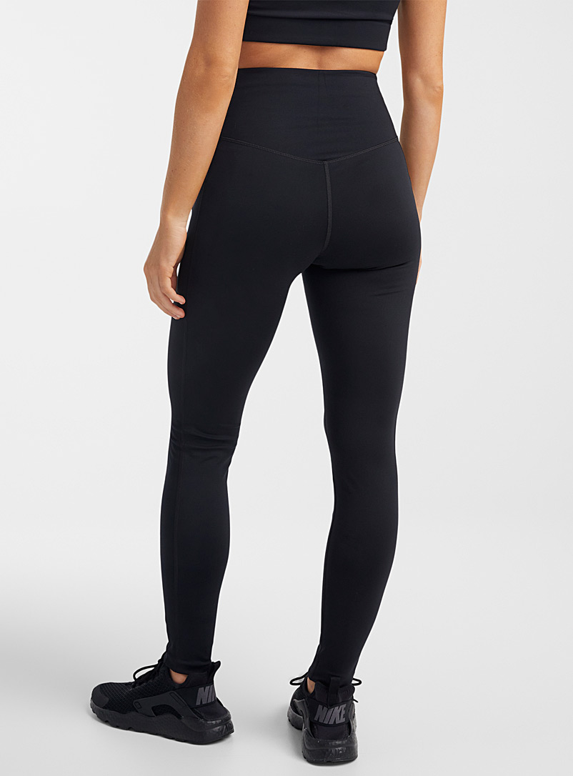 Girlfriend Collective Black Pocketed compression legging for women