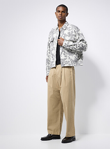 Pleated wide-leg chinos <b>Imported from Seoul</b>