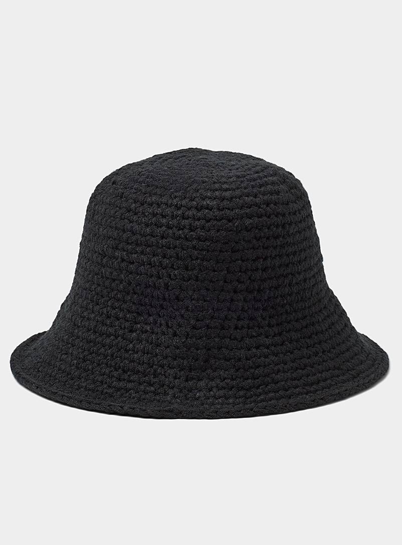 Simons Black Monochrome crochet bucket hat for women