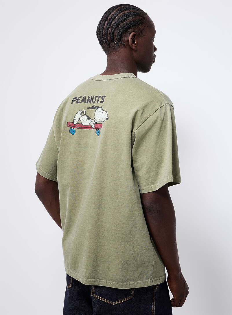 Le 31: Le t-shirt Peanuts jersey d&eacute;lav&eacute; <b>Importation de S&eacute;oul</b> Vert pour homme