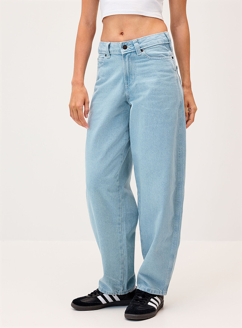 Dickies: Le jean ample fusel&eacute; 957 Bleu pour femme