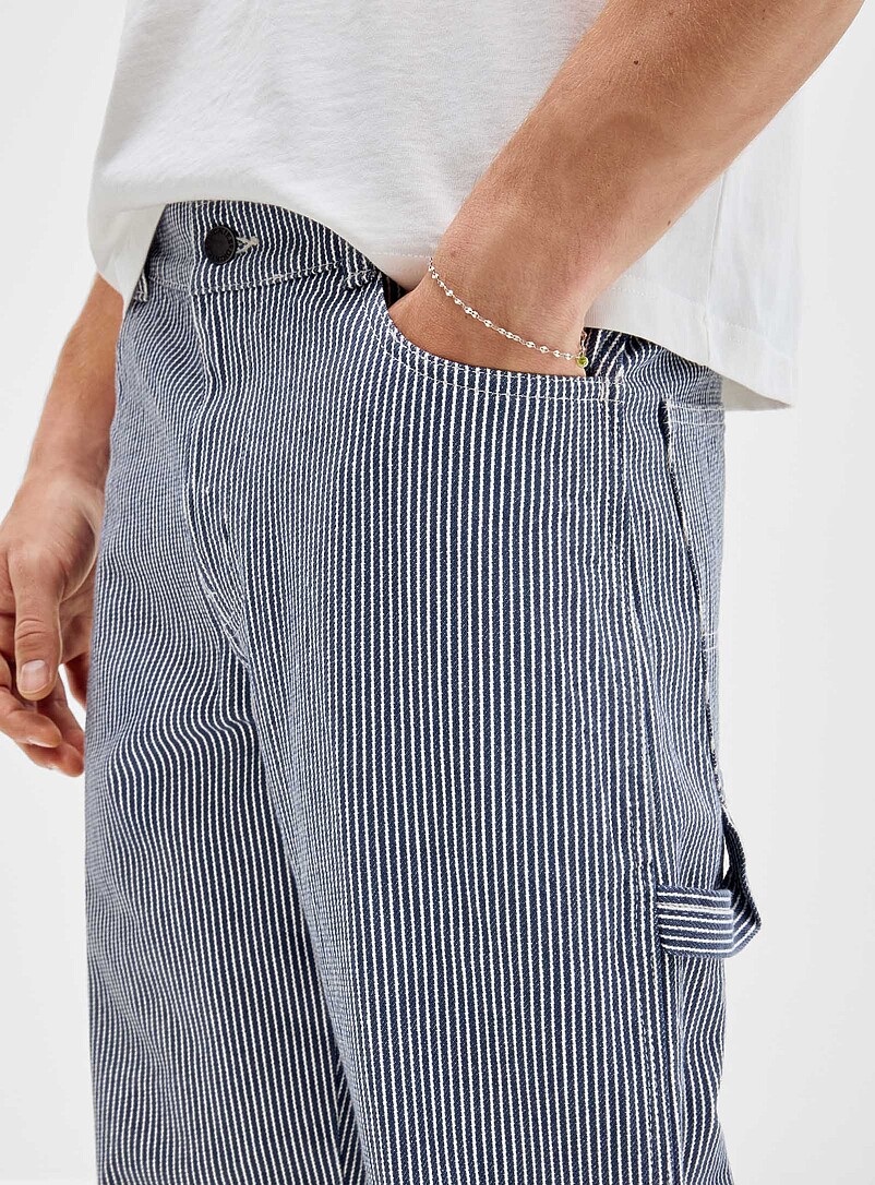 Dickies: Le pantalon menuisier rayures <i>hickory</i> <b>Coupe ample</b> Vert pour homme