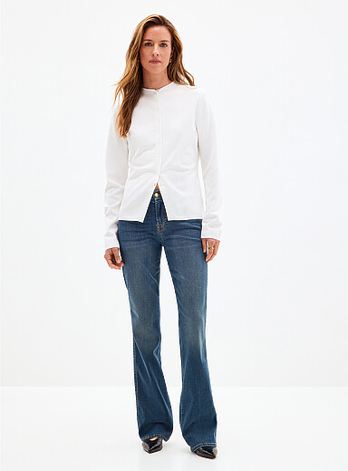 Medium indigo contrast seams Kimmie jean <b>Fit: Flared leg, regular rise</b>