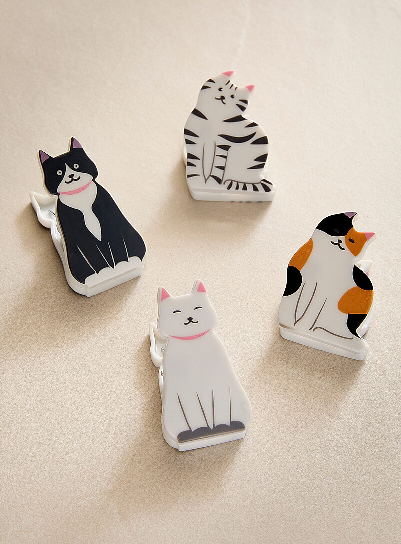 Adorable cat clips Set of 4 product image (primary)