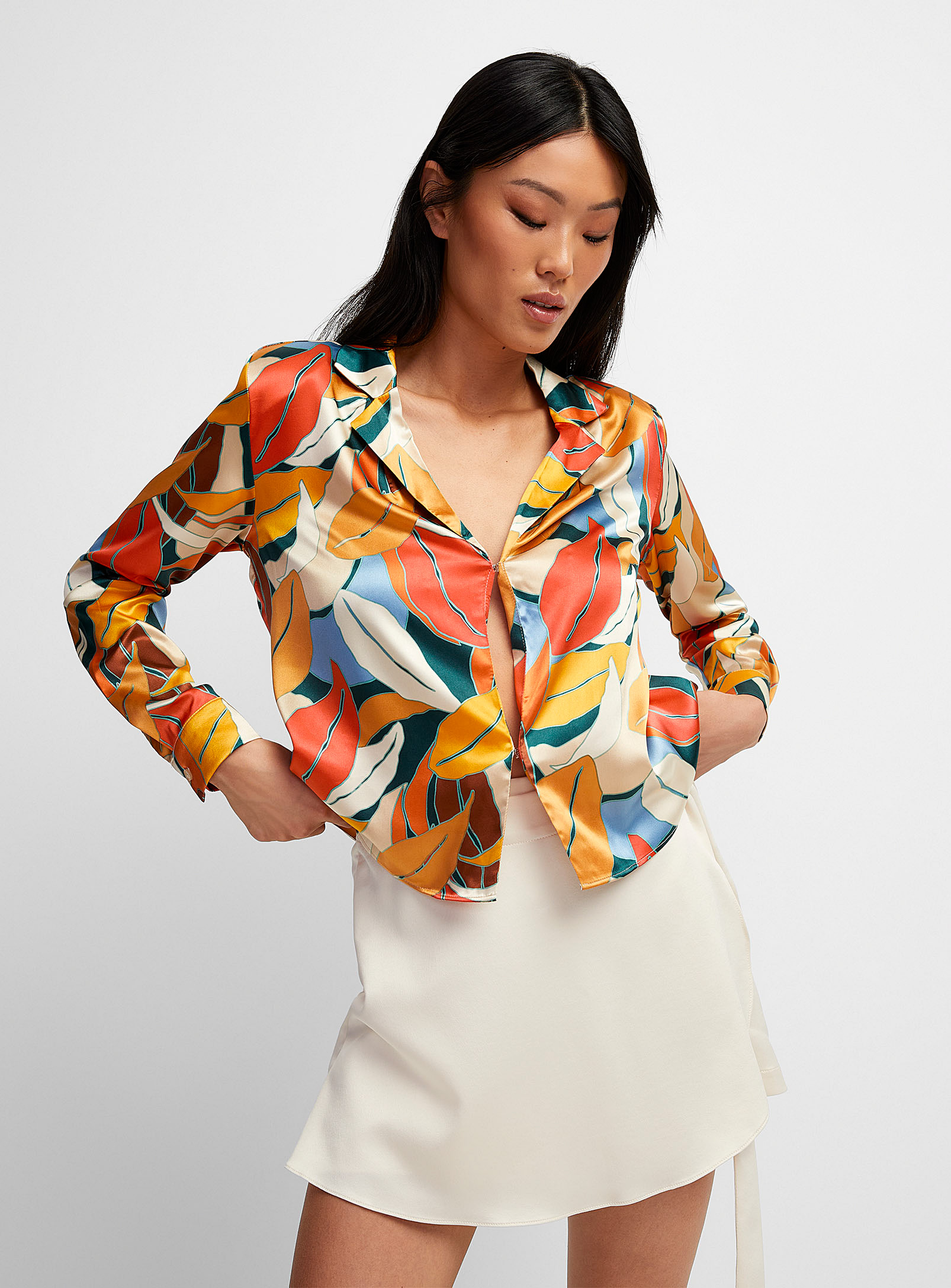Icône - Women's Colourful satin notch collar blouse