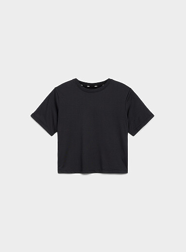 Le t-shirt court microperfor&eacute;