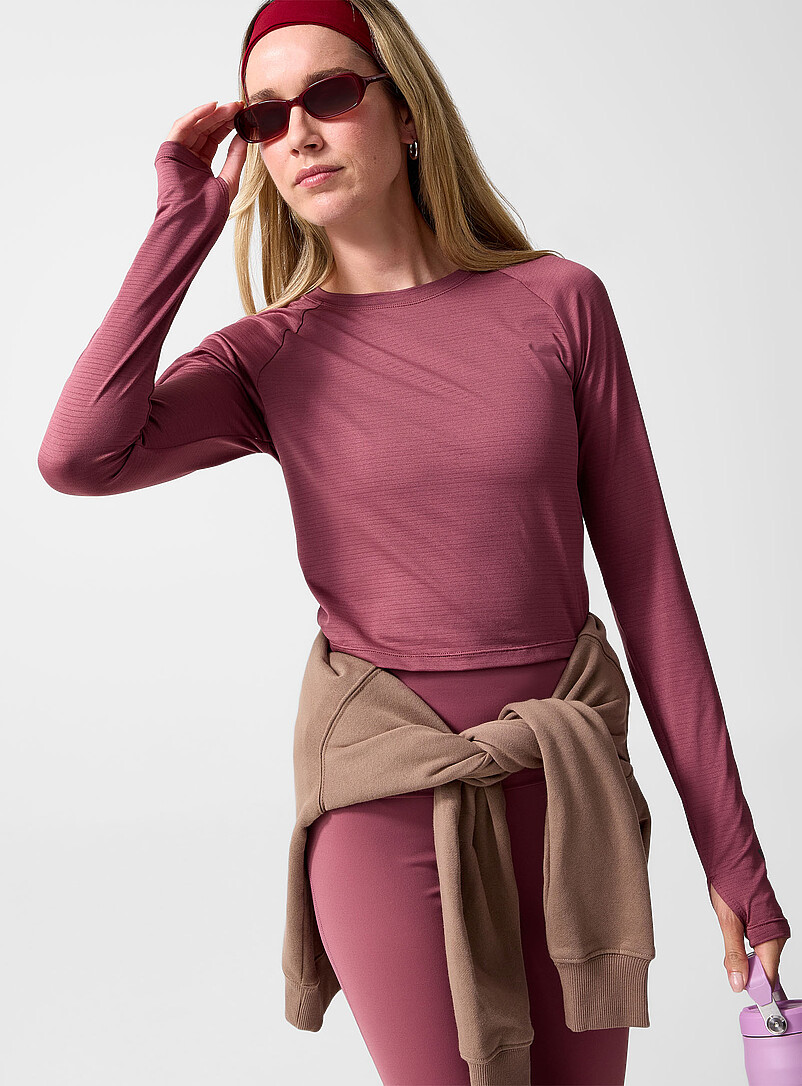 Long-sleeve micro-perforated cropped T-shirt product image 3