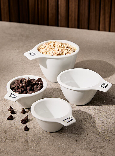 White measuring cups Set of 4 | Simons Maison | Cooking Utensils ...