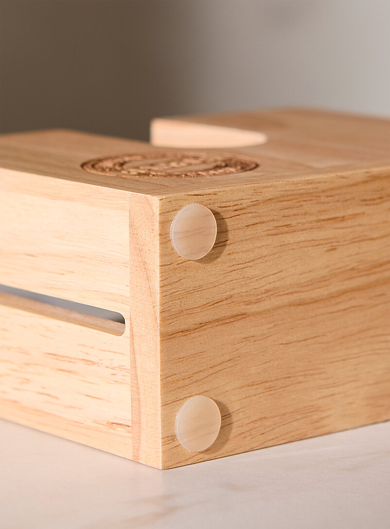 Wooden bagel holder product image 3