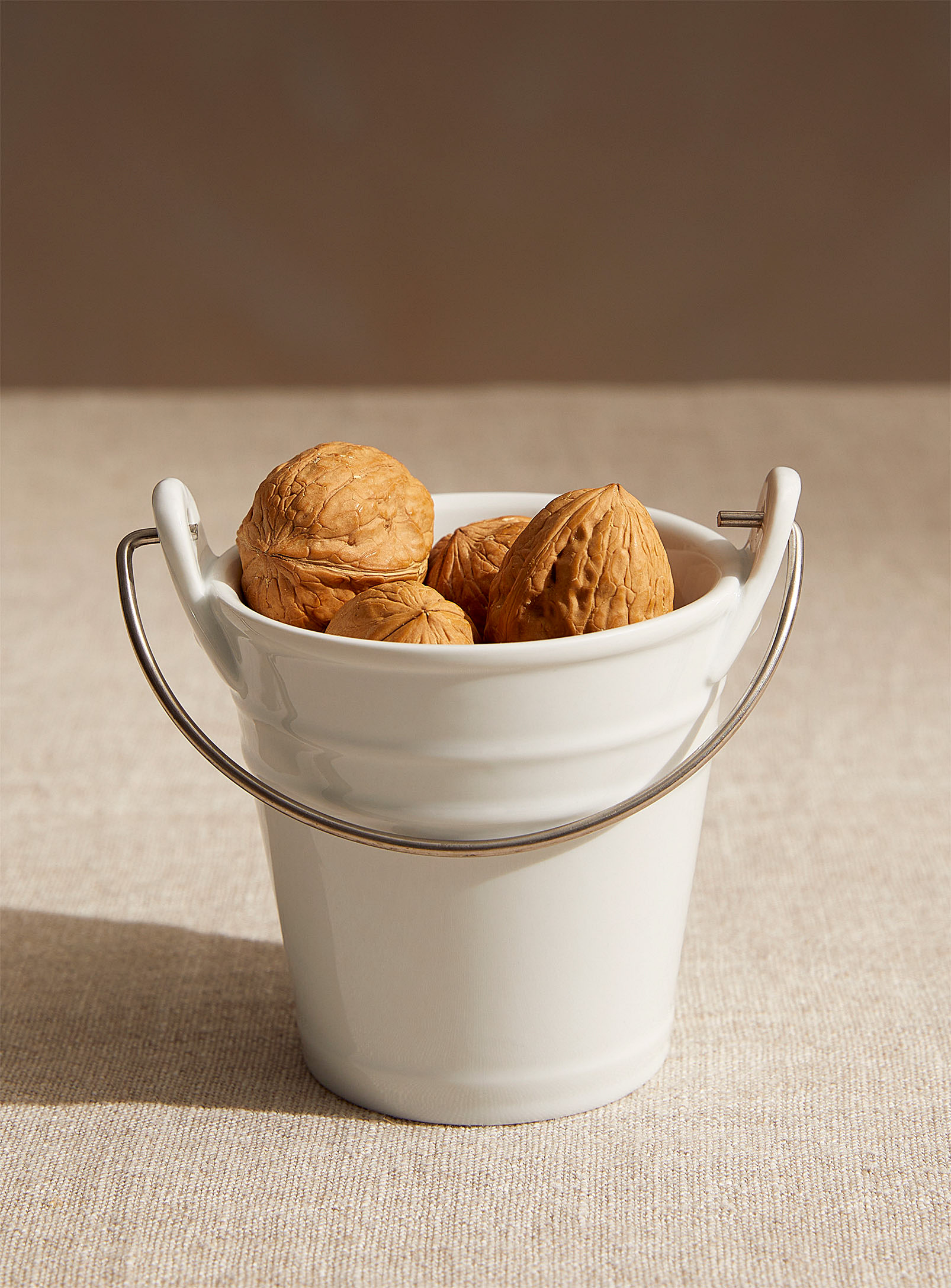 Stasher - Small white snack bucket