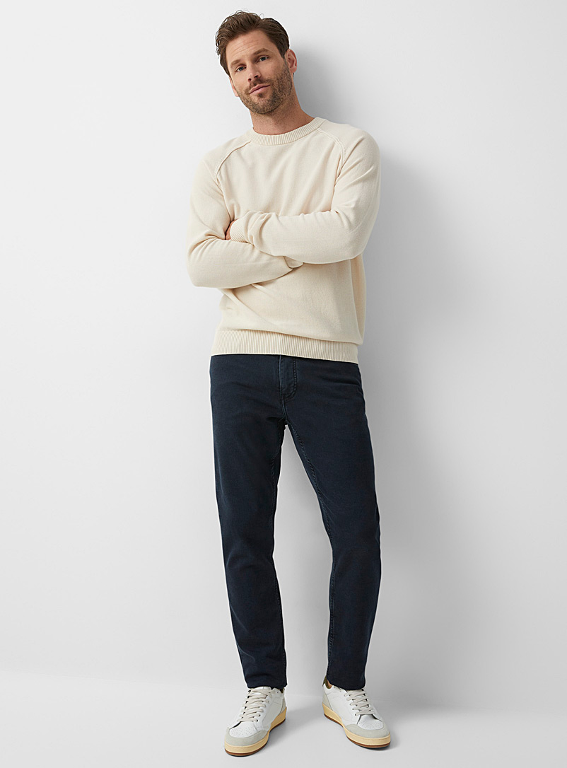 Le 31: Le jean tricot extensible indigo Coupe Stockholm - Étroite Marine pour homme