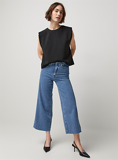 Women's Jeans Online, Contemporaine